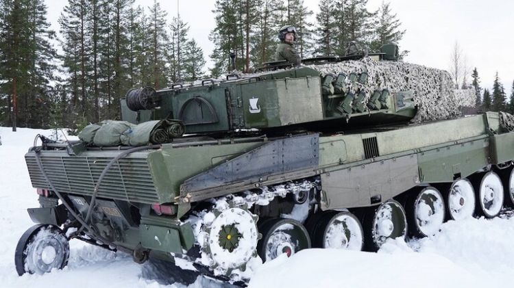 النرويج تعلن نيتها إمداد أوكرانيا بـ 8 دبابات "ليوبارد -2"