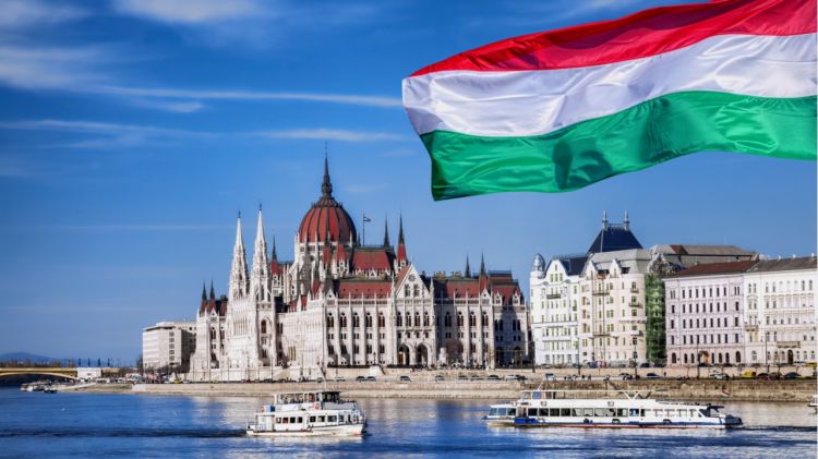 Macarıstandan ukraynalı deputata qarşı SANKSİYA