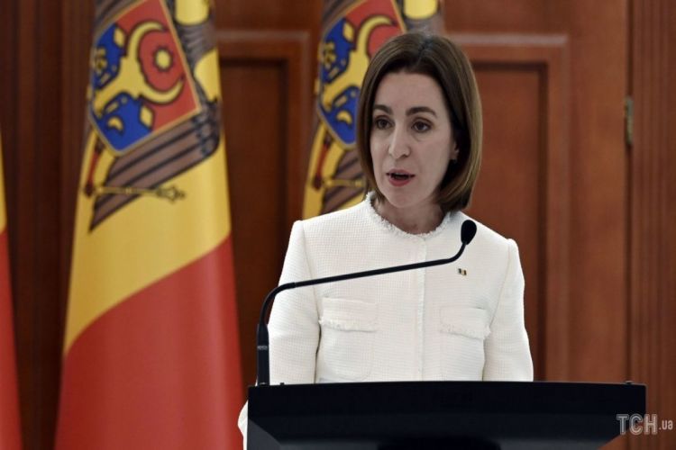 Президент Молдовы заявила о необходимости укрепления обороноспособности страны