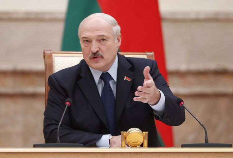 Lukaşenko: “Əgər Belarusa təcavüz etsələr, ən sərt cavab olacaq”