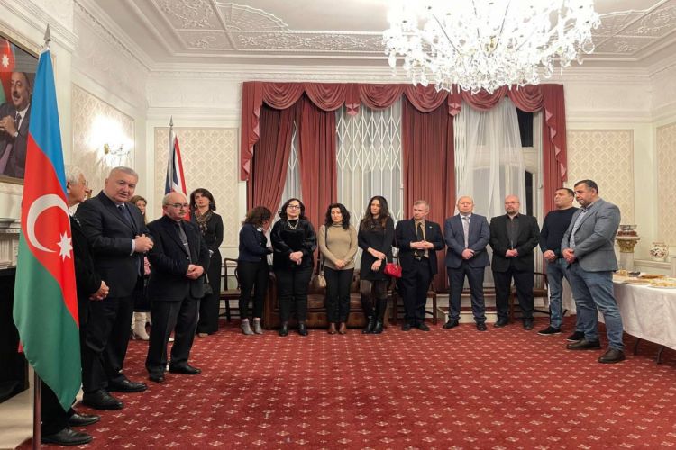 В посольстве Азербайджана в Лондоне состоялась церемония поминовения