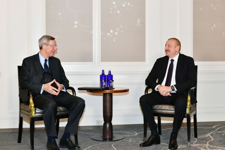 Президент Ильхам Алиев находится с визитом в Германии ОБНОВЛЕНО