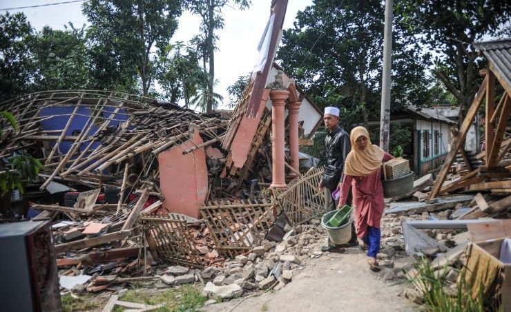 زلزال بقوة 6.4 يضرب إقليم مالوكو الإندونيسية