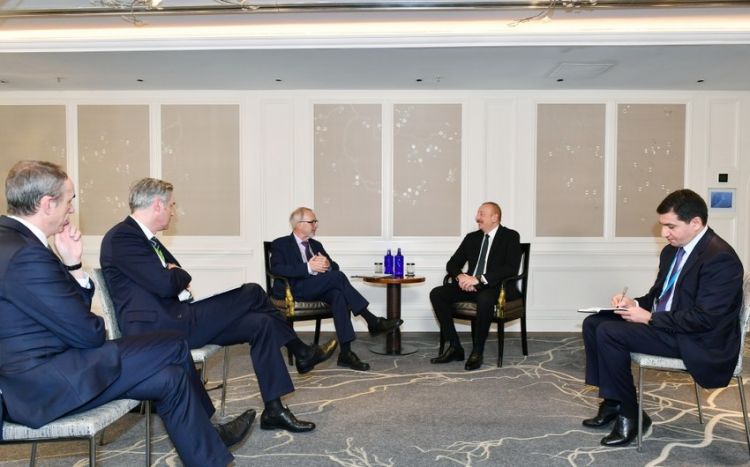 Президент: Европейский инвестиционный банк может стать близким партнером Азербайджана по трем областям