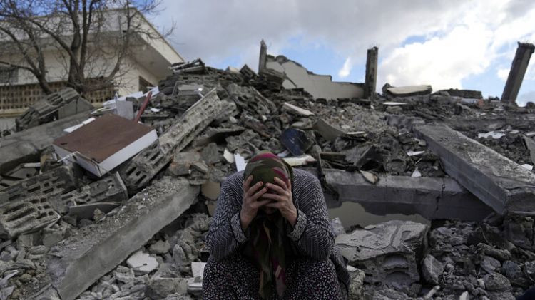 خبراء "زلزال شرق المتوسط ربما يكون بداية لعهد جديد في علاقات دول المنطقة"
