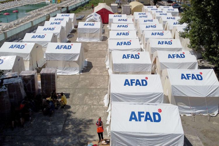 300 thousand tents installed in quake-hit area in Türkiye