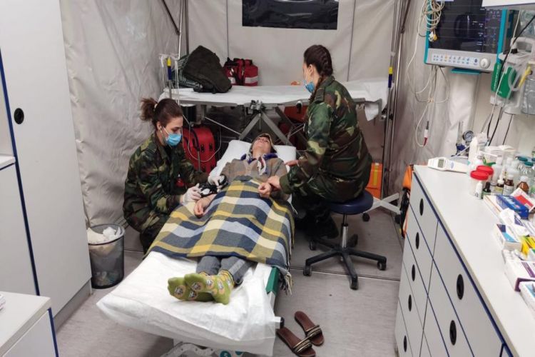 В мобильных полевых госпиталях МЧС Азербайджана в Турции оказаны медуслуги 1364 пострадавшим
