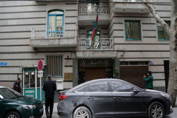 Британское издание опубликовало статью о нападении на посольство Азербайджана в Тегеране