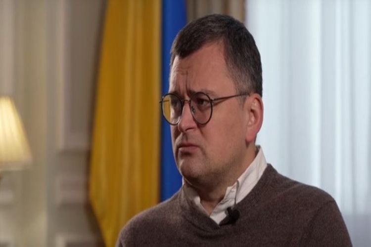Кулеба: Украина не будет атаковать территорию РФ истребителями и оружием дальнего радиуса