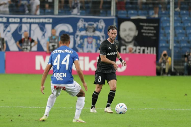 “Qarabağ”ın 3 futbolçusu “Neftçi” ilə oyunu buraxacaq