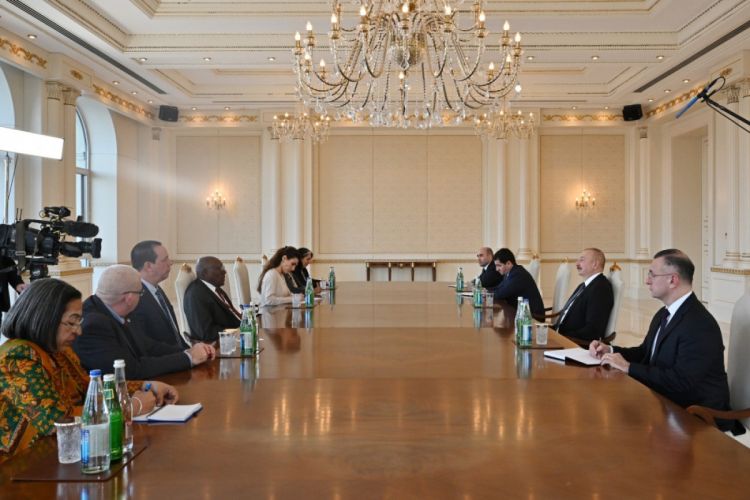 Президент Ильхам Алиев принял делегацию во главе с вице-президентом Кубы