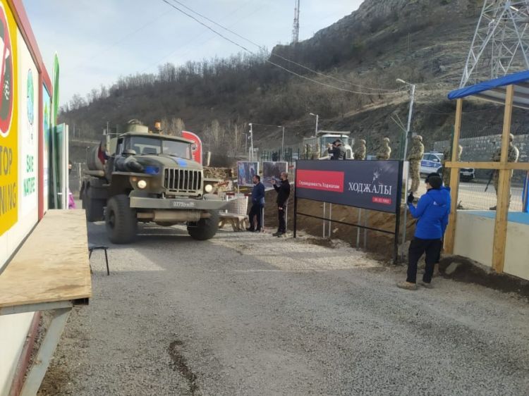 Laçın-Xankəndi yolundan sülhməramlıların 12 avtomobili keçdi