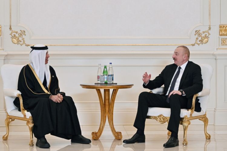 Президент Ильхам Алиев принял члена Высшего совета Объединенных Арабских Эмиратов ОБНОВЛЕНО