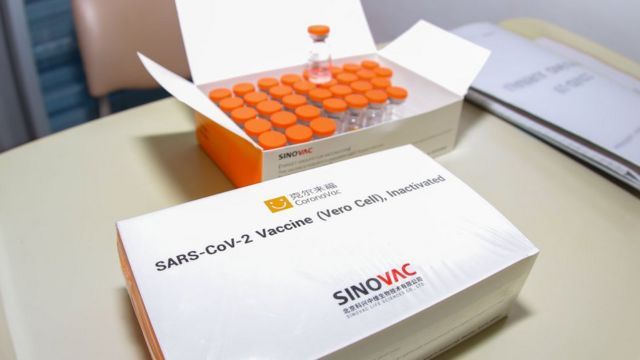 Безопасность всех ввезенных в Азербайджан вакцин гарантируется TƏBİB