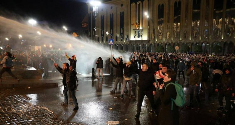 Во время акции протеста в Тбилиси были задержаны 50 человек СМИ