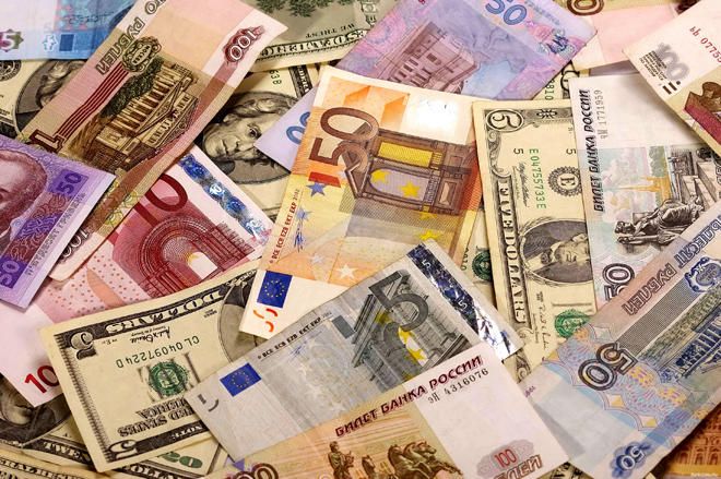 EU freezes assets of Russian citizens worth €21 billion