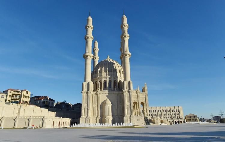 Azerbaijan's Caucasian Muslims Office unveils calendar of Ramadan
