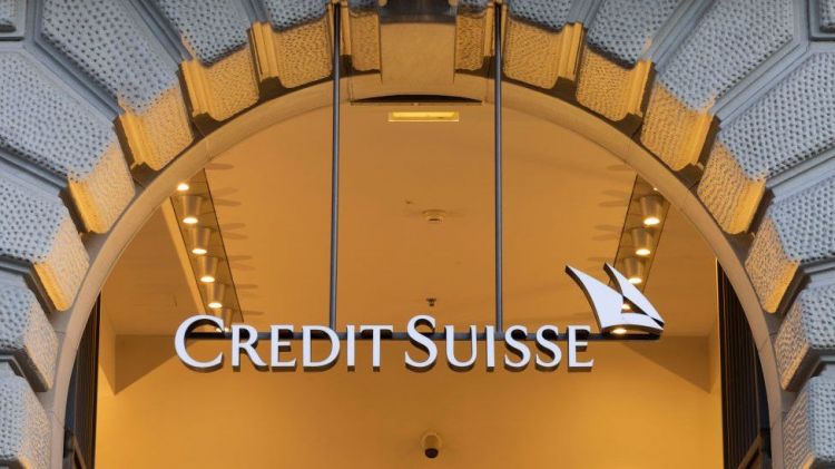 Swiss UBS bank' Credit Suisse takeover talks'