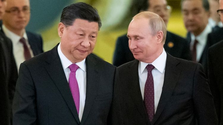Putin: Russia, China Not Creating Military Alliance