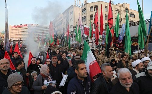 İranda molla rejiminin sonu yaxınlaşır... Güneyli politloqlar ŞƏRH EDİR