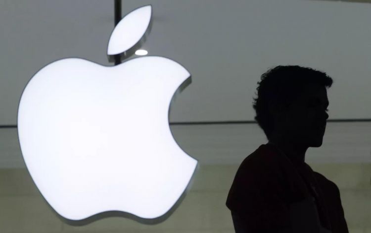 Apple wins appeal against UK antitrust regulator