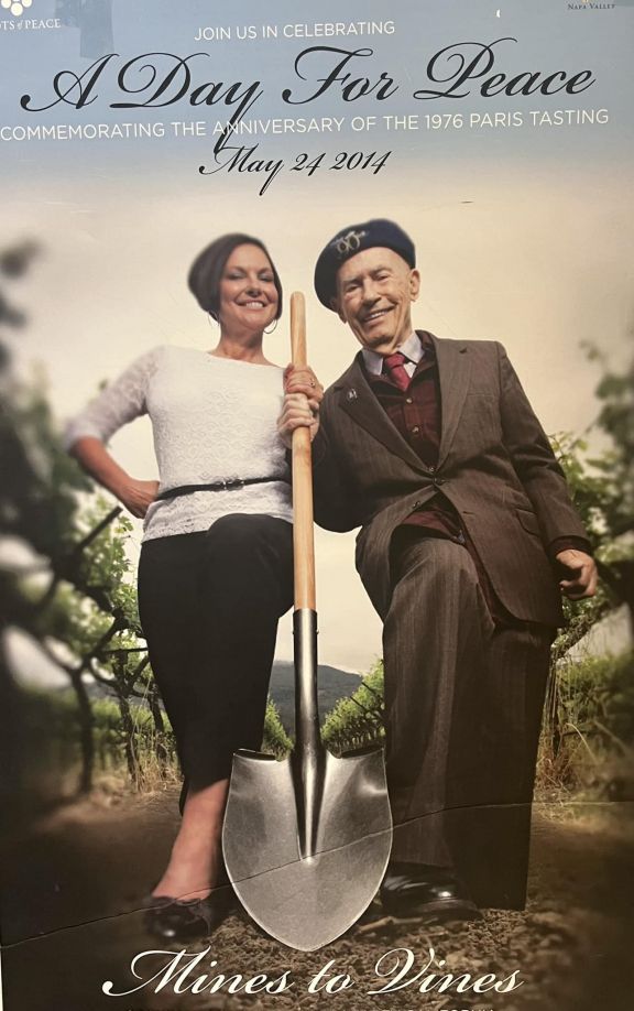 Heidi Thomas Kühn congratulated the legendary vintner on his 100th birthday