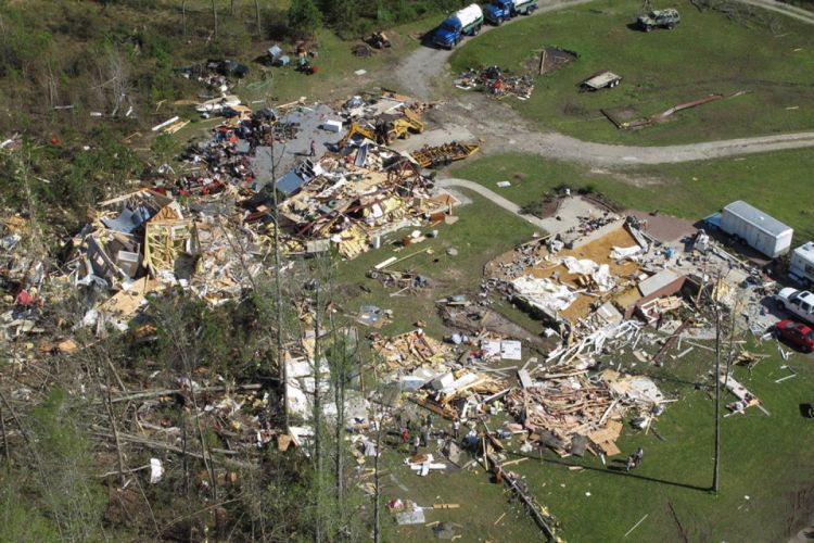 ABŞ-da tornadoda ölənlərin sayı 26-ya çatdı