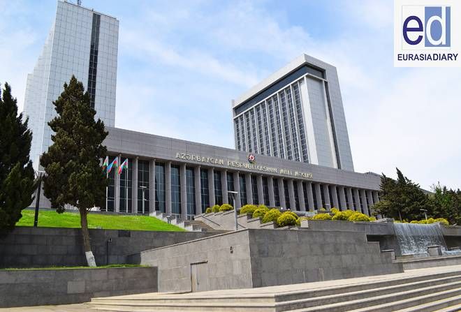 Azerbaijani Parliament establishes commission to prepare statement