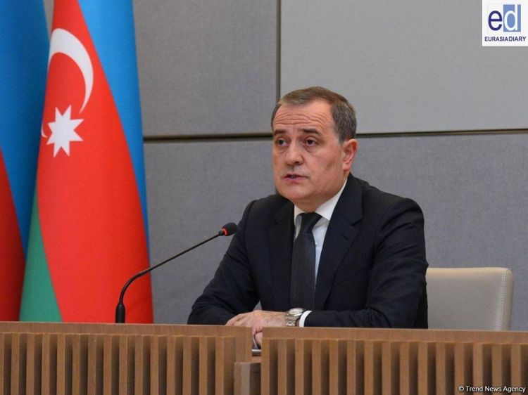 Azerbaijani FM informs UNESCO representative about post-conflict period in region