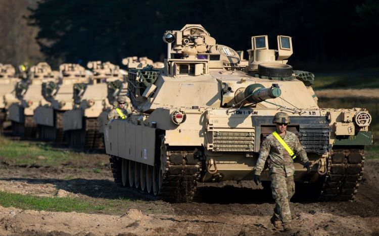 США начнут обучать ВСУ применению в бою танков Abrams