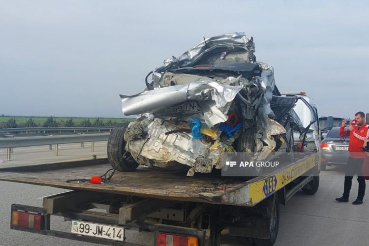 4 dead, 2 injured after truck collides with passenger car in Azerbaijan