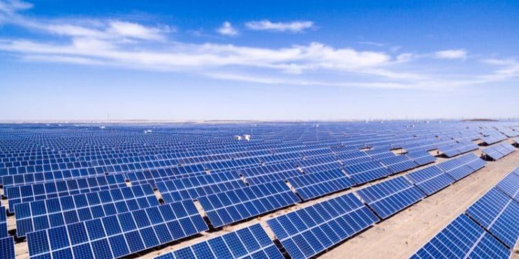 Кыргызстан и Россия начали строительство солнечной электростанции в Иссык-Кульской области