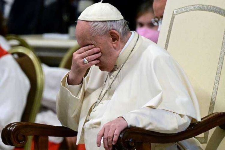 Roma Papası Katoloik kilsəsindəki qanunsuzluqdan danışıb Korrupsiya, cinsi istismar…