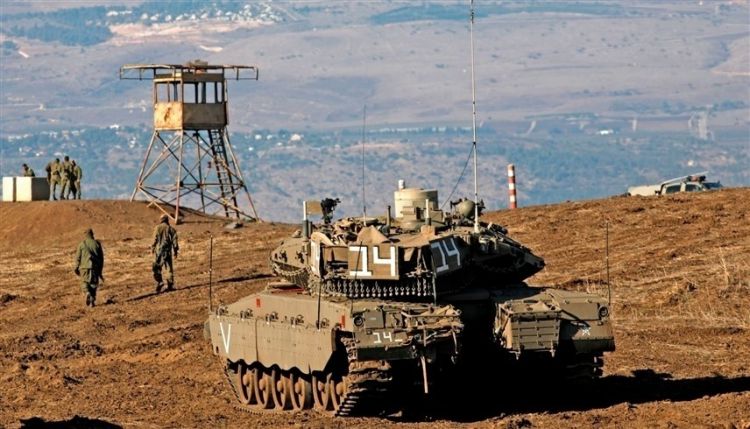 إسرائيل تقصف أهدافاً في سوريا بعد إطلاق صواريخ على الجولان