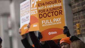 UK doctors strike: Junior clinicians walkout set to cripple health service, officials say