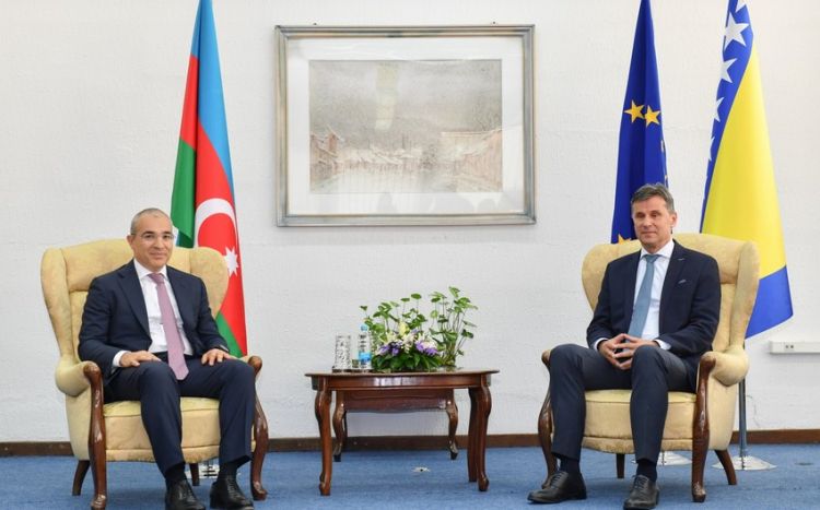 Микаил Джаббаров встретился с премьер-министром Боснии и Герцеговины