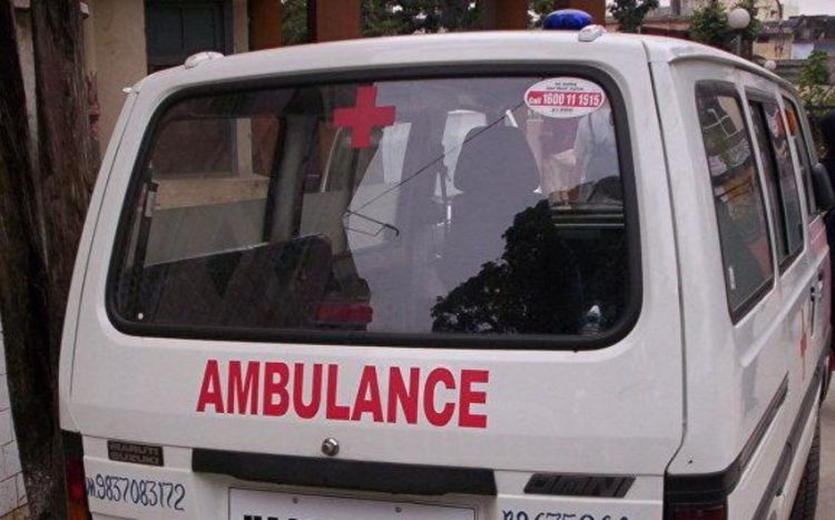 Hindistanda avtobus qəzaya uğrayıb, 12 nəfər öldü