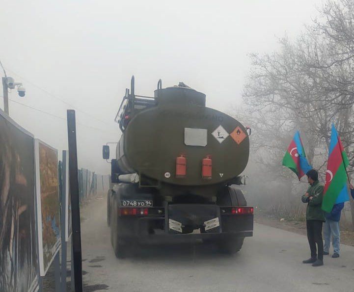Laçın-Xankəndi yolundan sülhməramlıların daha 36 avtomobili keçdi