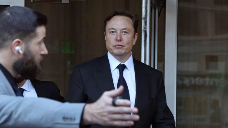 Musk says gov't had 'full access' to Twitter