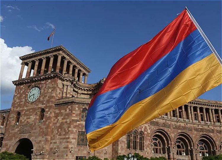 ПРОПРАВИТЕЛЬСТВЕННЫЙ армянский telegram-канал "Республика Армения": Армения заплатит 300 000 долларов