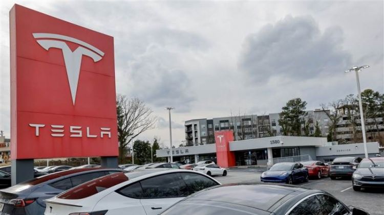 Tesla cuts price of 3 electric cars