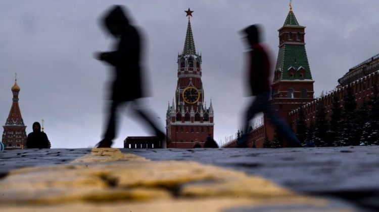 Germany expels Russian diplomats en masse