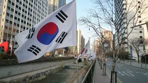 كوريا الجنوبية تسجل أكثر من 13 ألف إصابة جديدة بكورونا