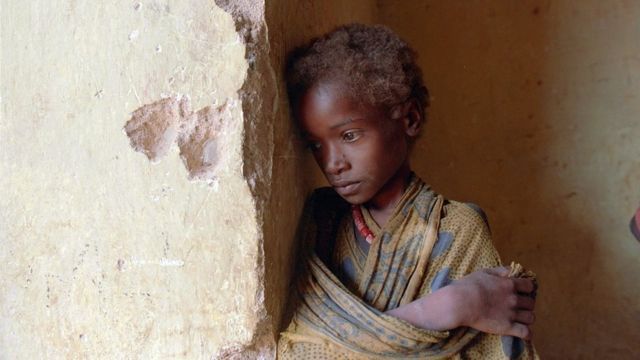 Sudanlı uşaqlar cinsi istismara məruz qalır ARAŞDIRMA