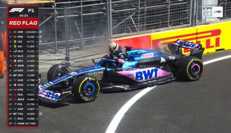 "Formula 1": Fransalı pilotun avtomobili yanıb
