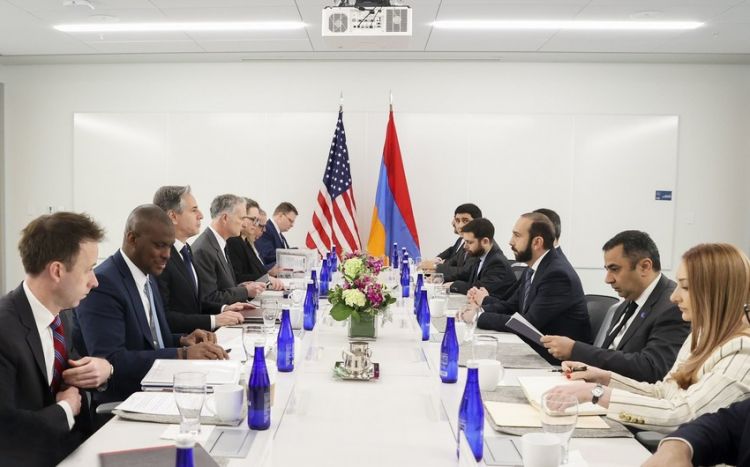 В Вашингтоне состоялась встреча госсекретаря США с главой МИД Армении