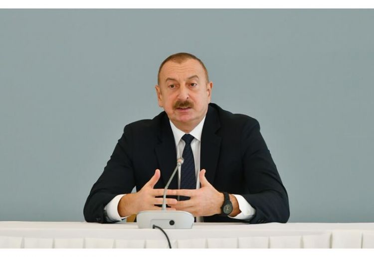 Azerbaijani President congratulates Polish President
