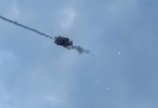 More air strikes in Kyiv hours before Russian Victory Day celebrations