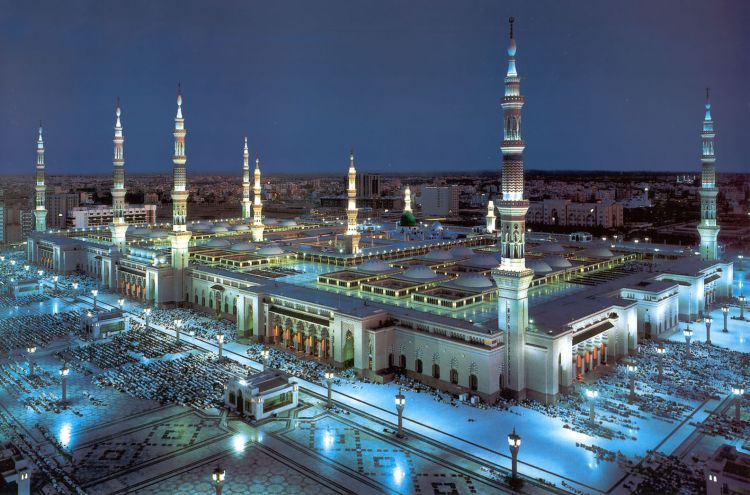 المسجد النبوي يحتضن معرضاً لكسوة الكعبة المشرفة