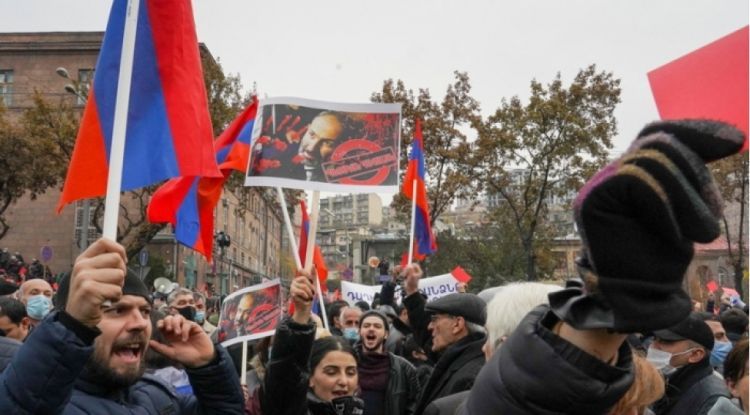 «Армянский народ хочет свергнуть Пашиняна» - политолог рассказал о последней ситуации в Ереване